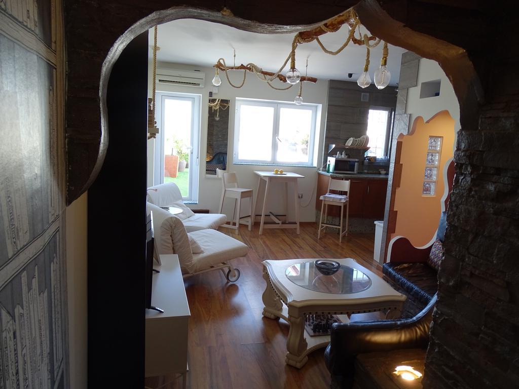 Atico77 Apartment Caces Екстериор снимка
